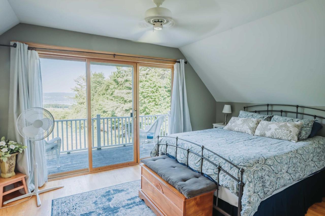Lake-View Home With Pool In Hammondsport! Экстерьер фото